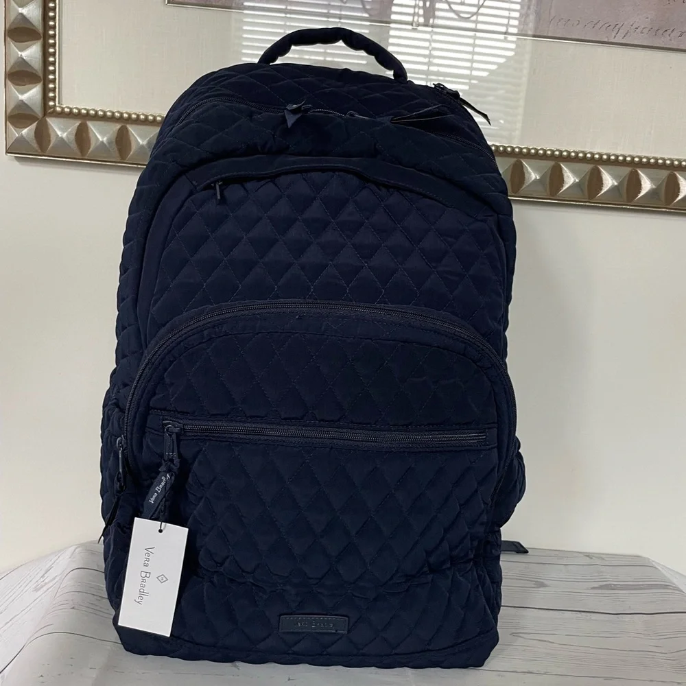 Vera Bradley LARGE Essential backpack NEW
